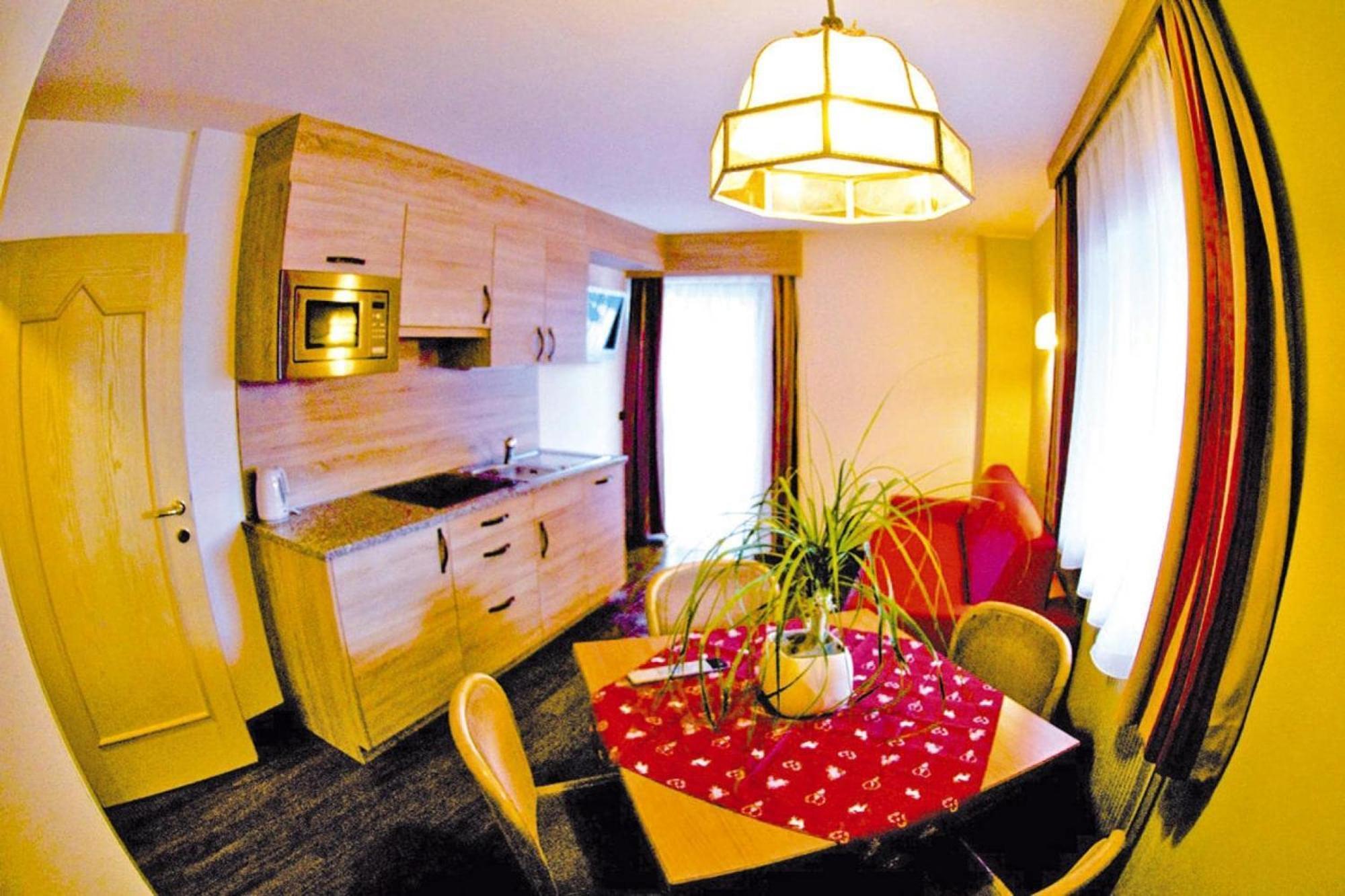 Amazing Apartment House Diamant With Breathtaking View Santa Cristina Val Gardena Exterior photo